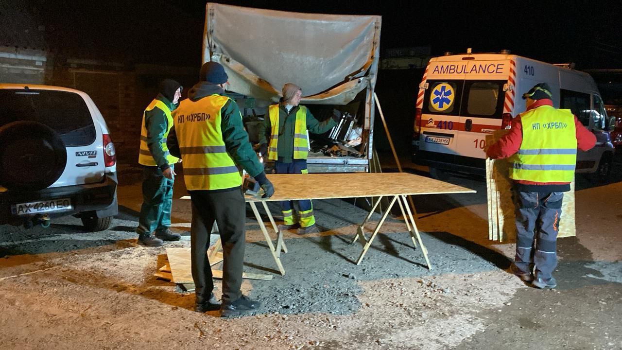 Оккупанты в ночь на 1 октября нанесли по Харькову масштабный удар управляемыми авиабомбами.