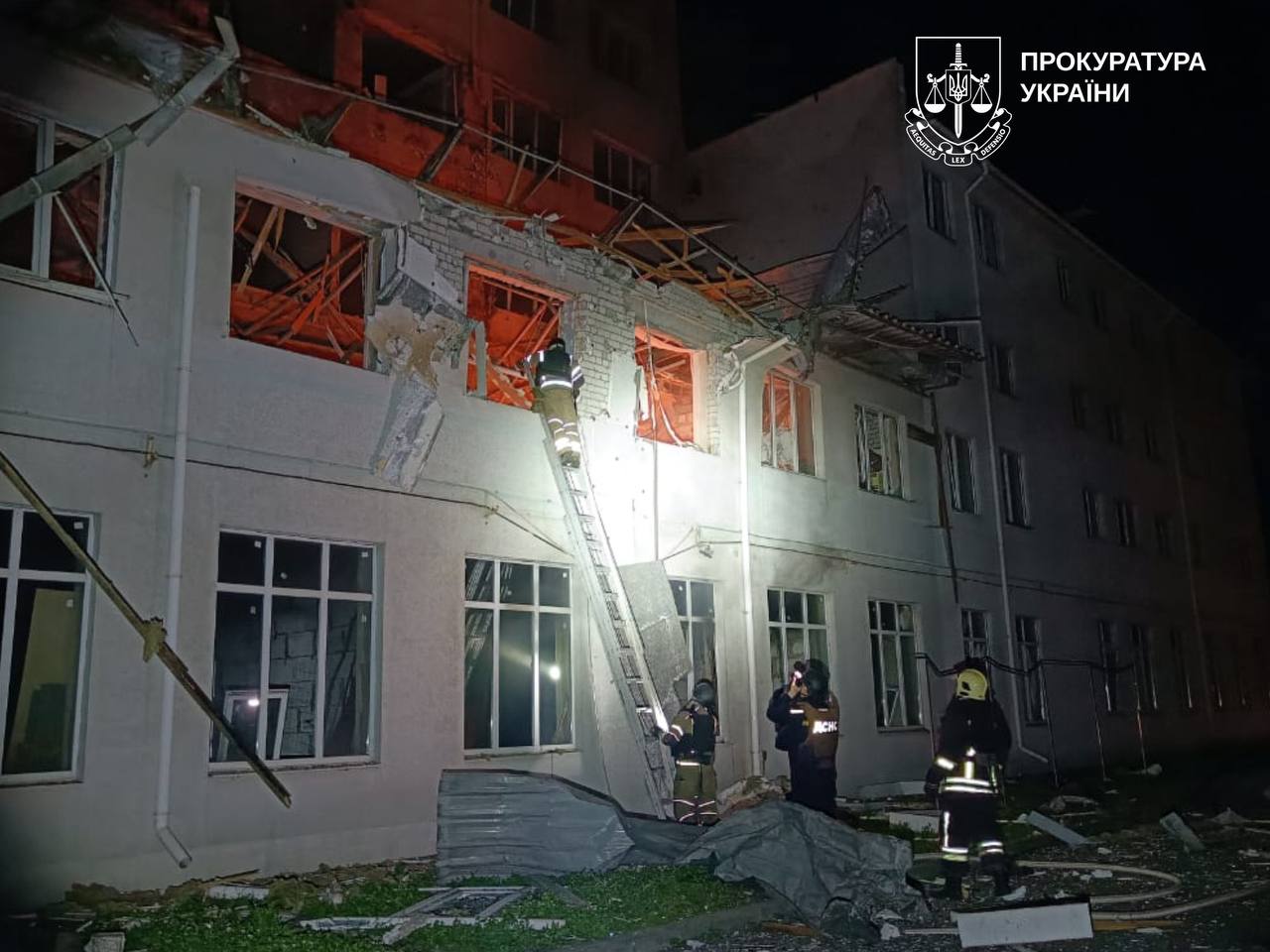РФ ударила ракетами и БПЛА по Харькову: девять пострадавших, в том числе ребенок.