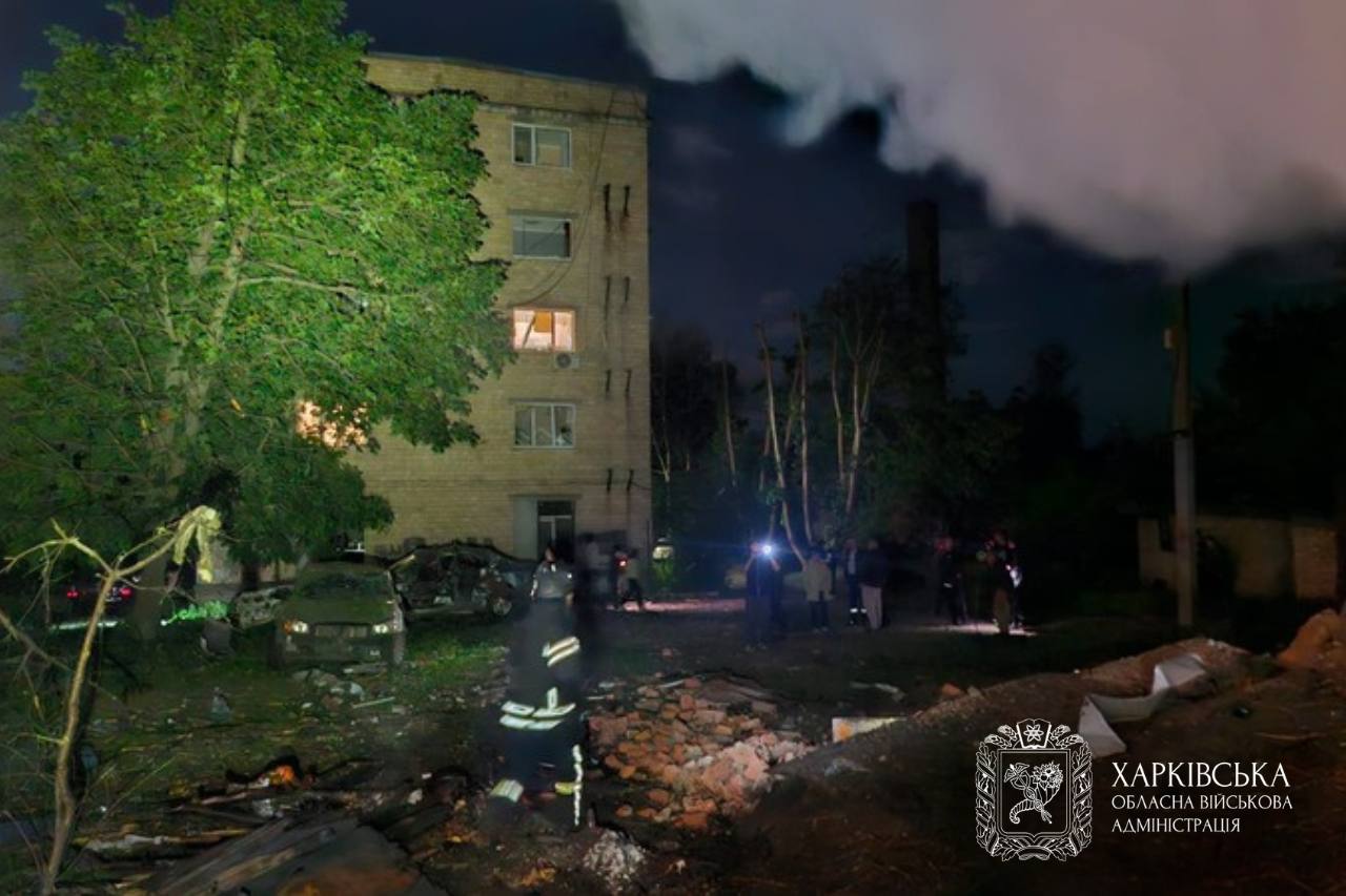 Ночью 1 июня российские войска атаковали Харьков беспилотниками: какие объекты пострадали.