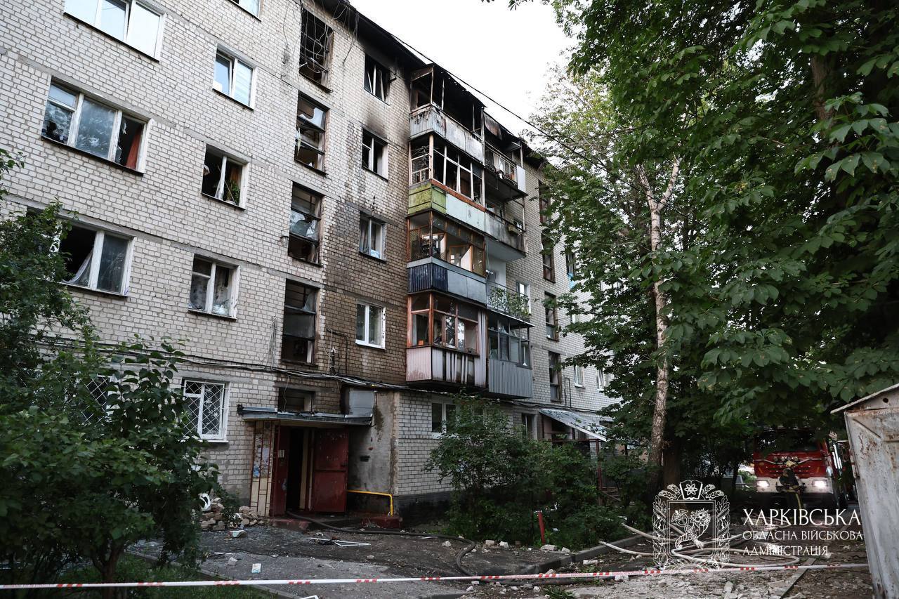 Двое погибших и более 50 раненых: Харьков ночью атаковали беспилотники.