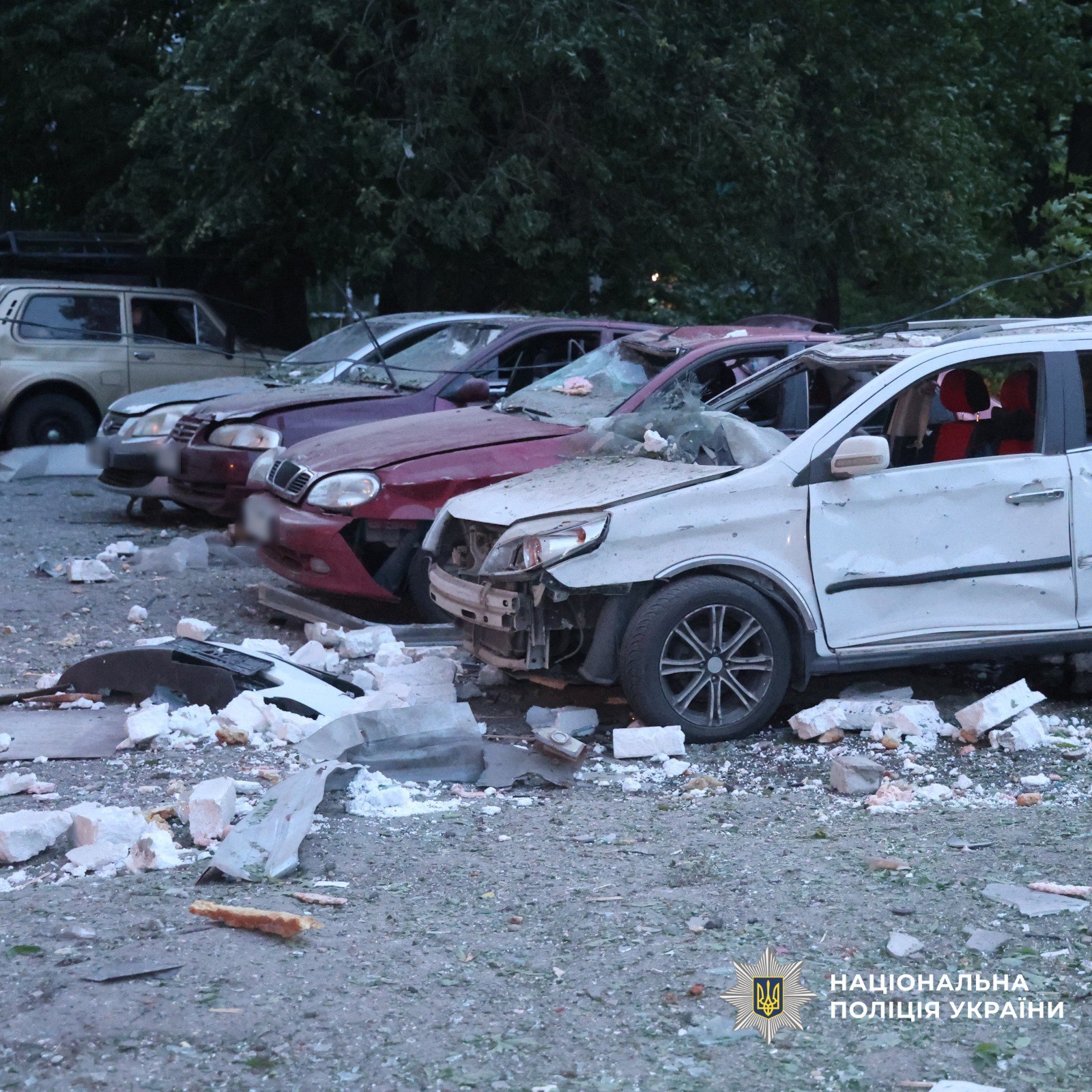 Ночной террор Харькова продолжается: от ударов беспилотников 12 июня пострадало более 10 человек.