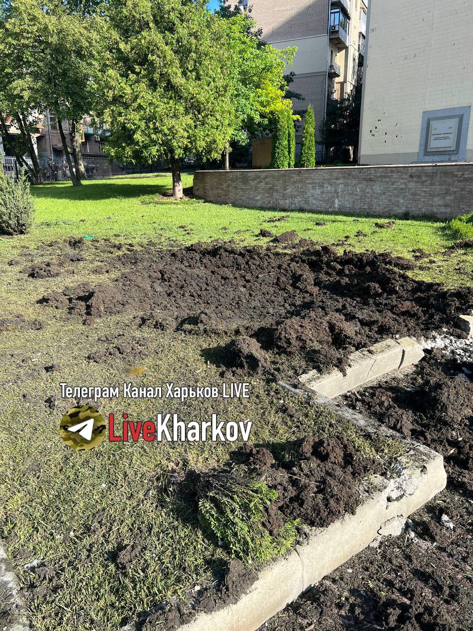 Є поранений: росіяни зранку обстріляли Основ'янський район.