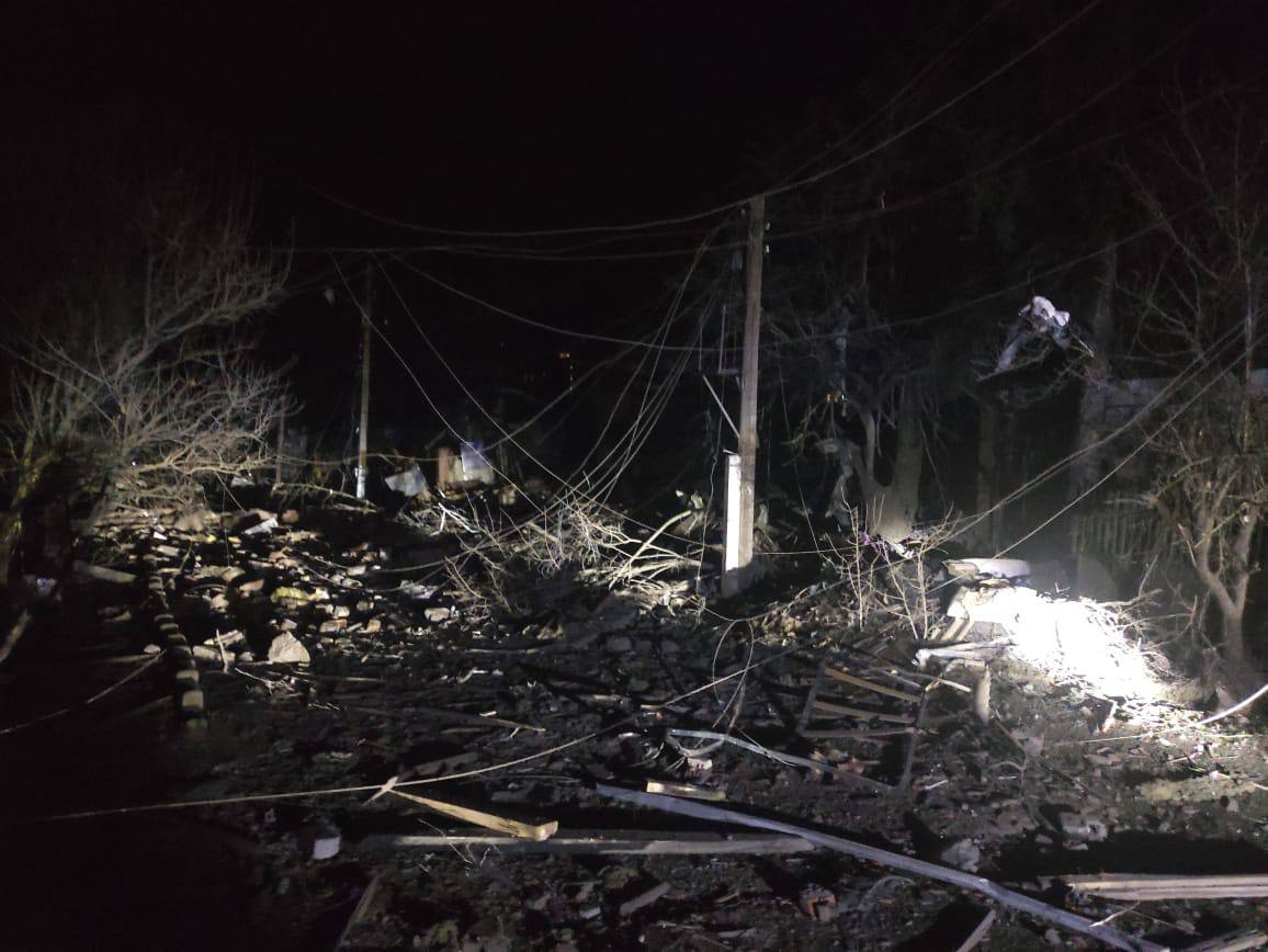 Обстрел Харьковской области: в Великом Бурлуке и Чугуеве есть погибшие, спасатели разбирают завалы.