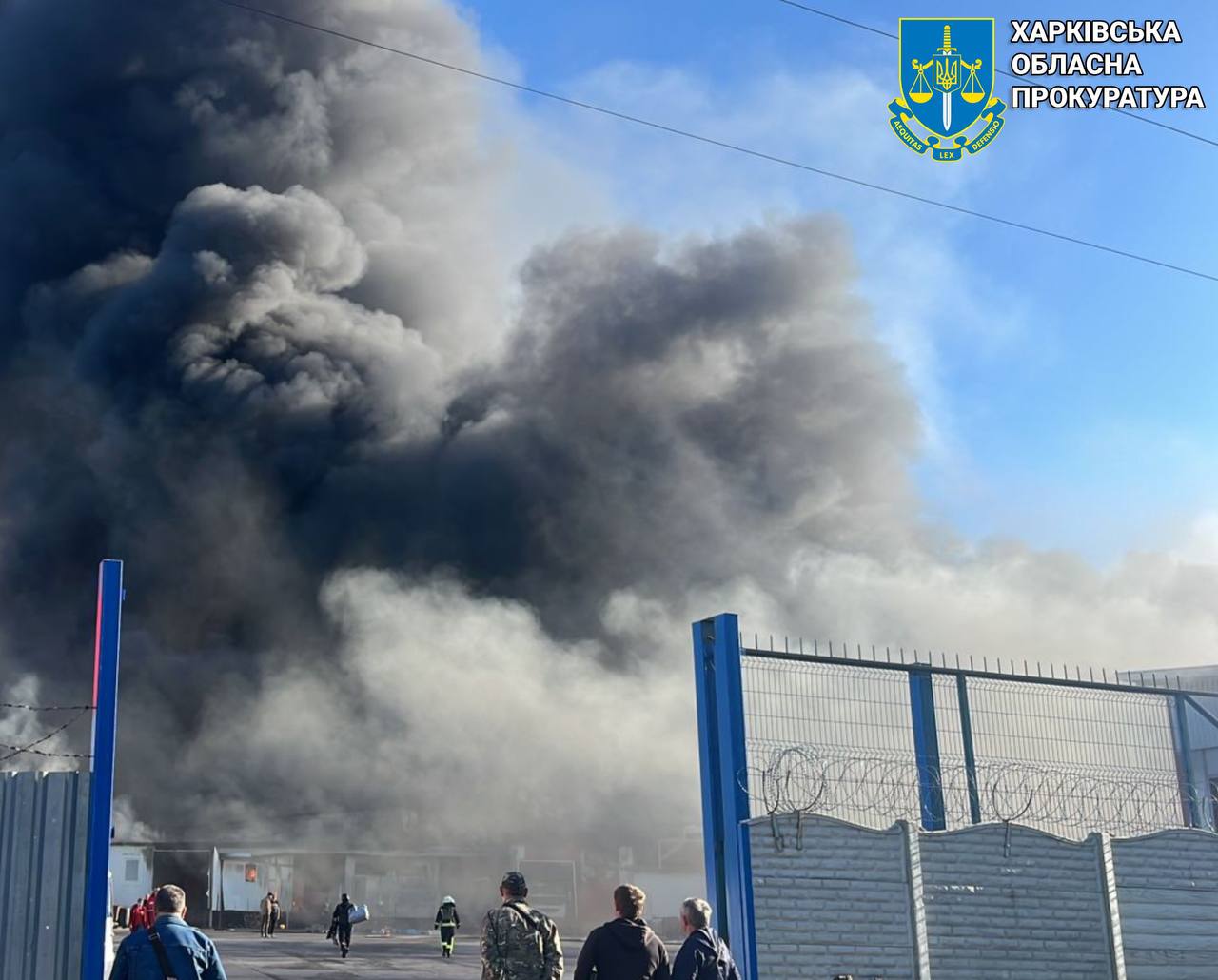 Окупанти вдарили по Індустріальному району, є постраждалі.