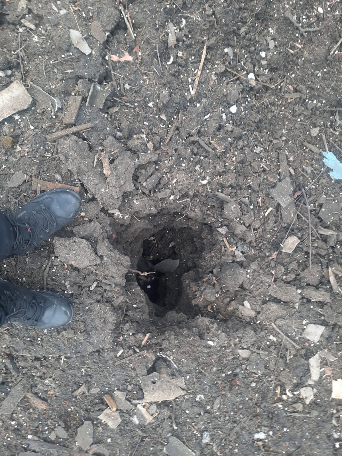 Поліція опублікувала фото руйнувань після останнього обстрілу Харківщини.