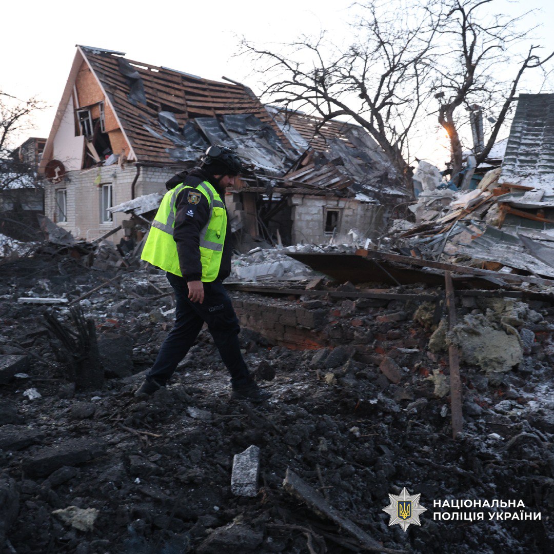 Погибла женщина, 11 человек пострадали: последствия обстрела Харькова 19 января.