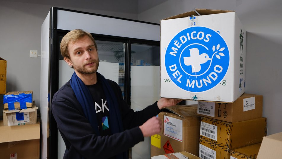 У Харкові волонтери допомагають онкохворим на ліки.