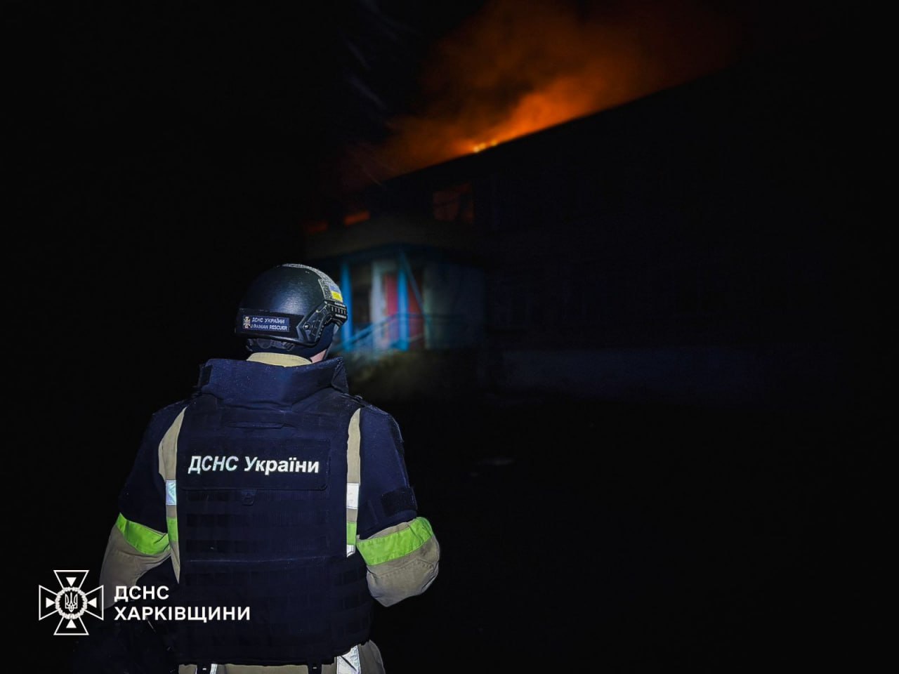 Окупанти вдарили у навчальний заклад у Харківській області (фото) фото 3 2