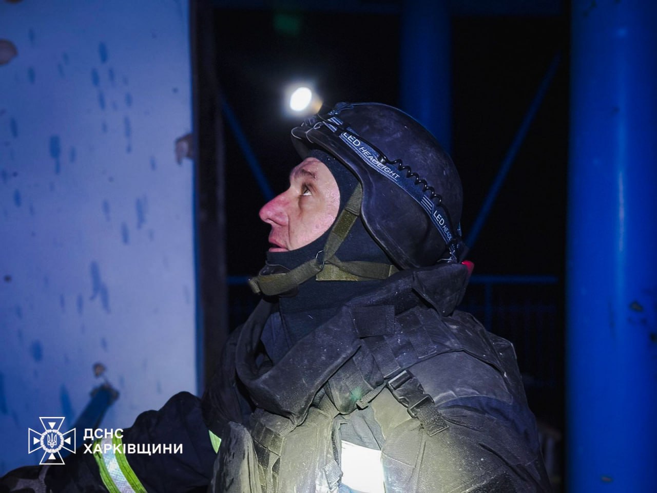 Окупанти вдарили у навчальний заклад у Харківській області (фото) фото 6 5