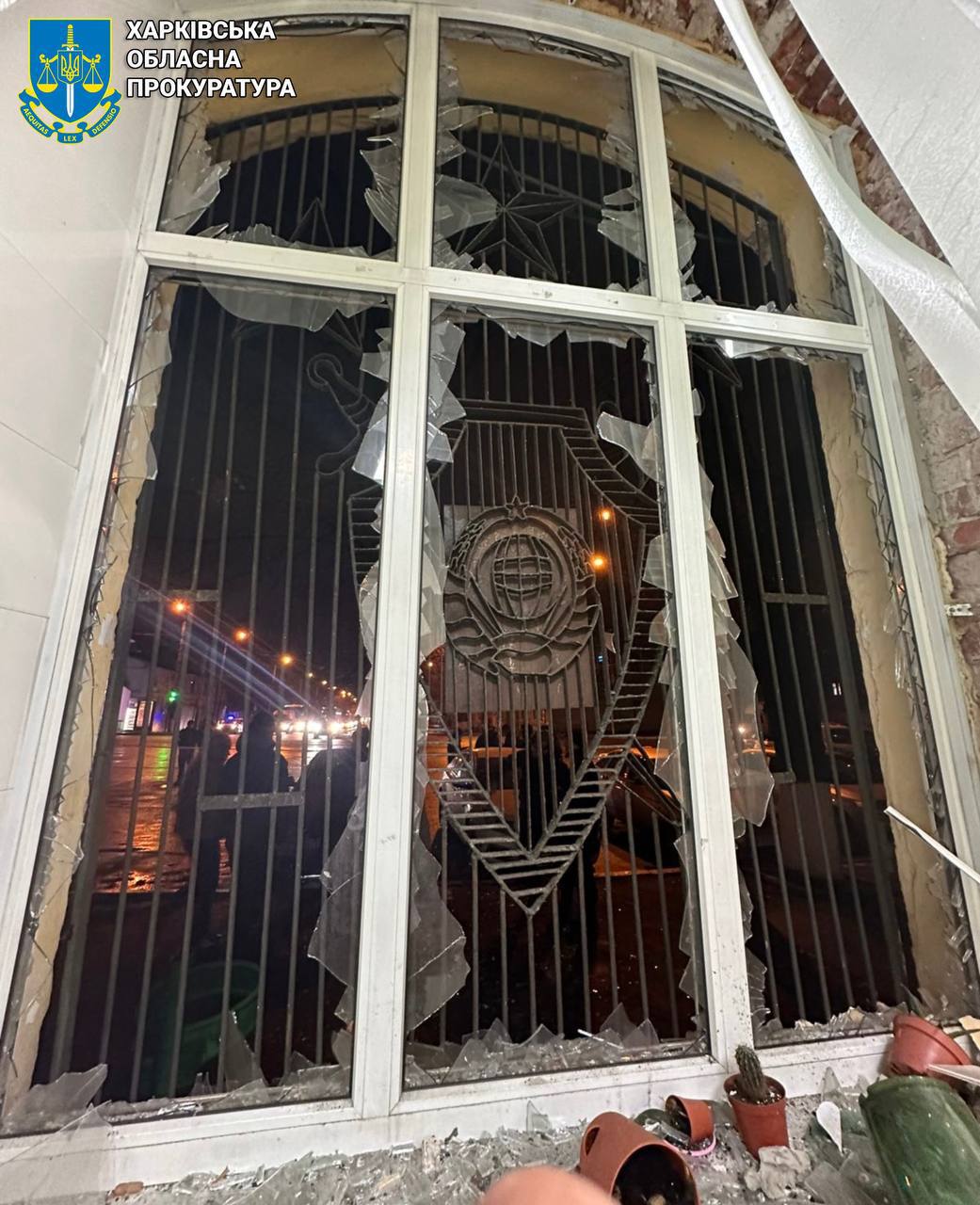 В Харькове будут судить подростка, который заложил взрывчатку у здания полиции.