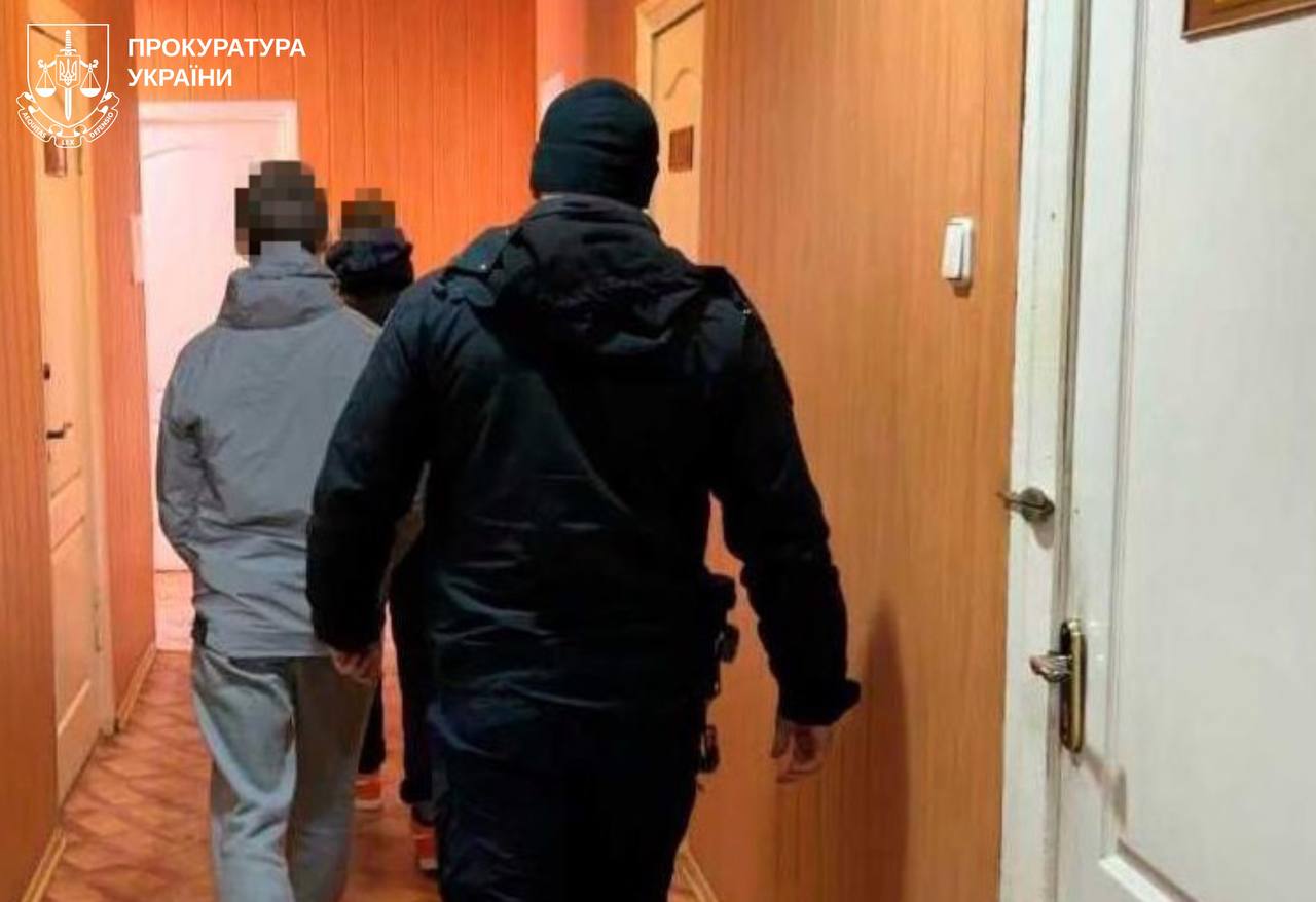 Троє підлітків на Харківщині отримали 12 років колонії за звіряче вбивство.