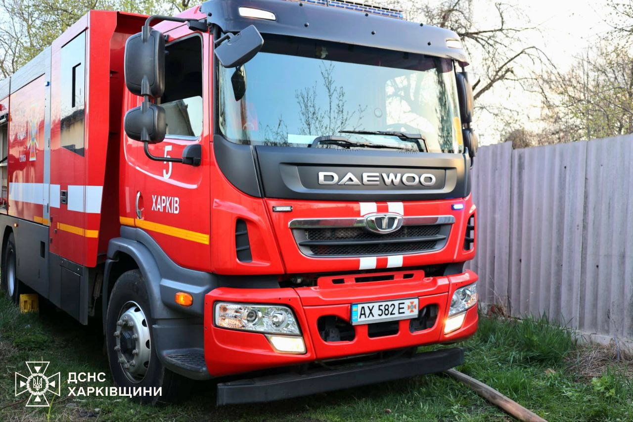 В Немышлянском районе масштабный пожар.