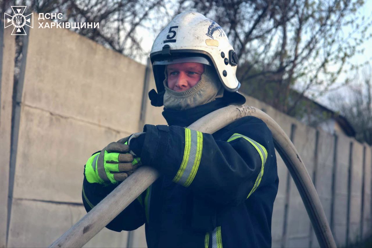 В Немышлянском районе масштабный пожар.