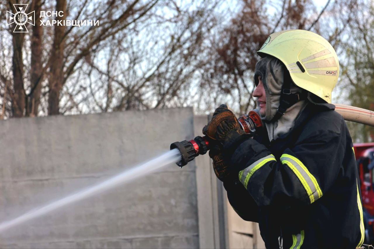 В Немышлянском районе масштабный пожар.