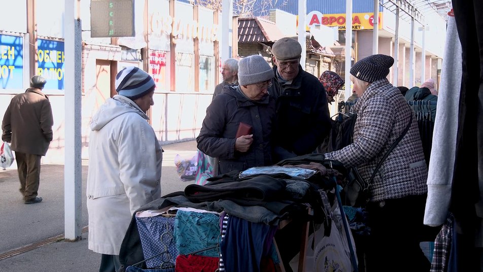 В Харькове возобновили работу девять рынков, пострадавших от обстрелов.