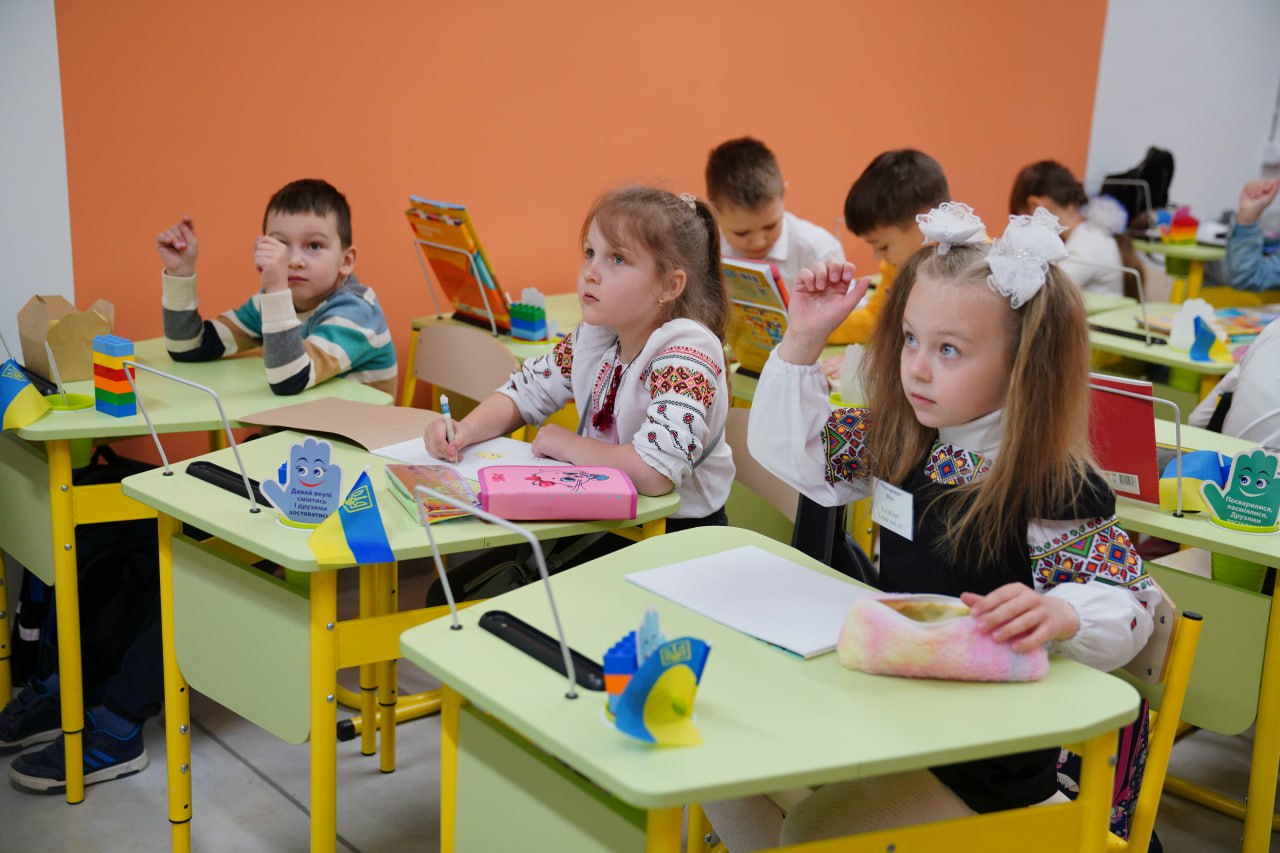 У Харківській підземній школі з понеділка розпочнуться заняття.