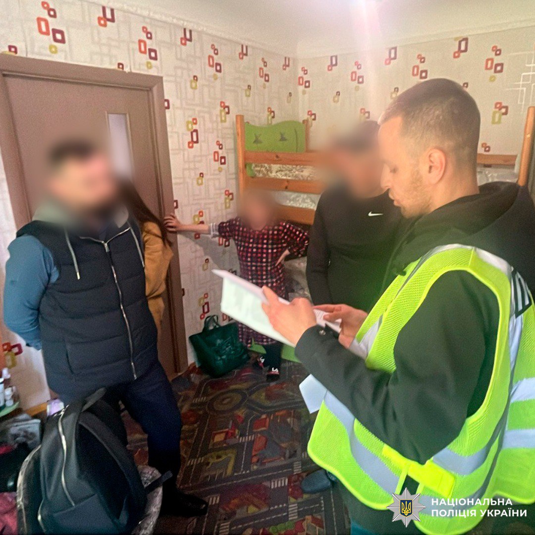 Забирали дома и квартиры умерших: в Украине раскрыли мошенническую схему с недвижимостью.