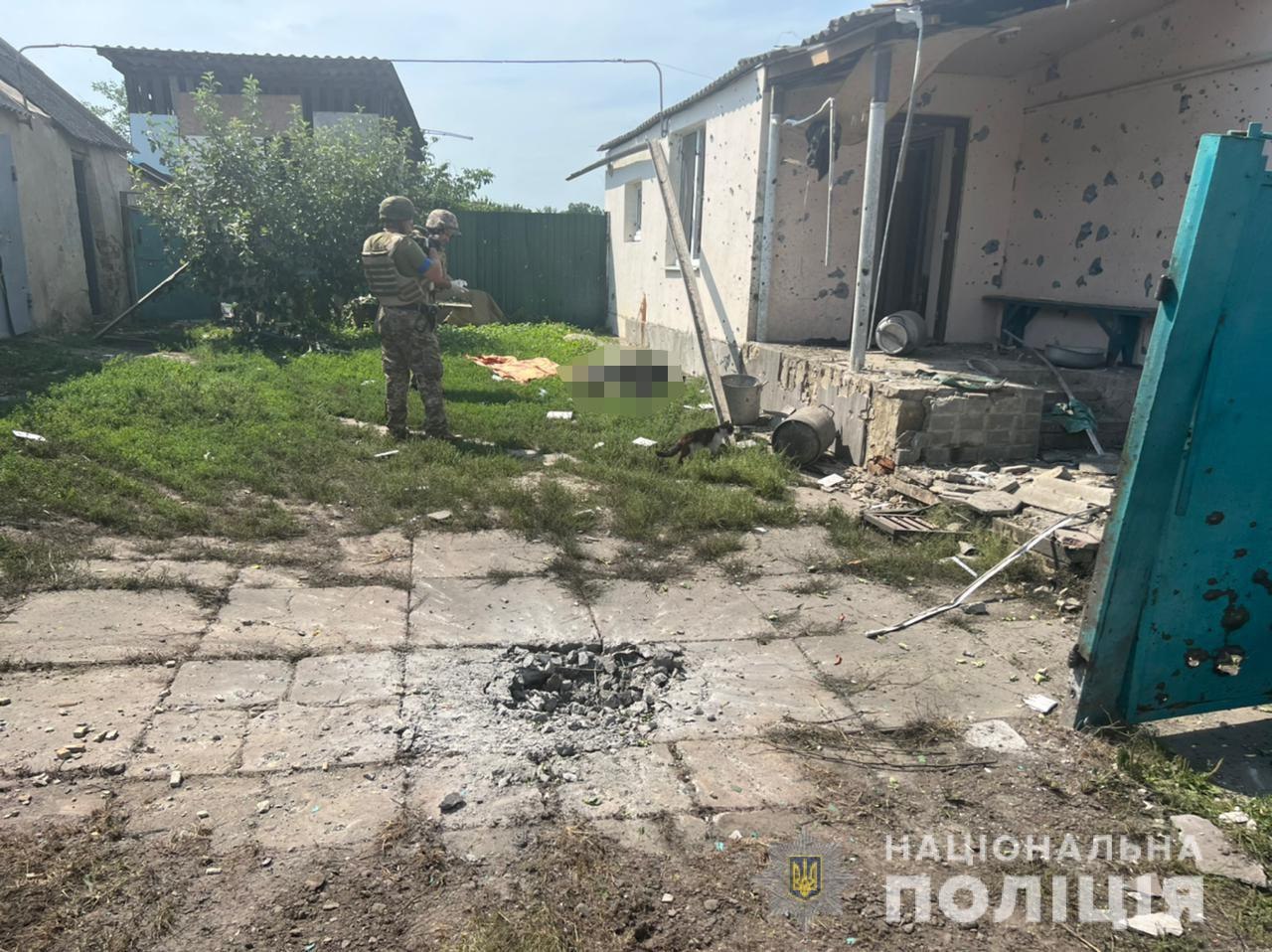 Оккупанты обстреляли Старый Салтов кассетными боеприпасами.