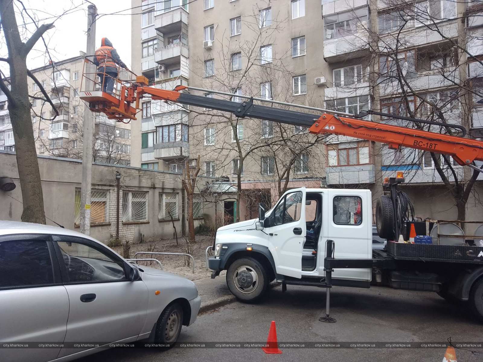 В Харькове будут увеличиваться количество освещенных улиц — Терехов.