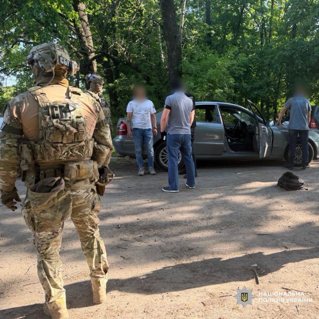 Сотрудники ТЦК в Харьковской области попались на взятке.