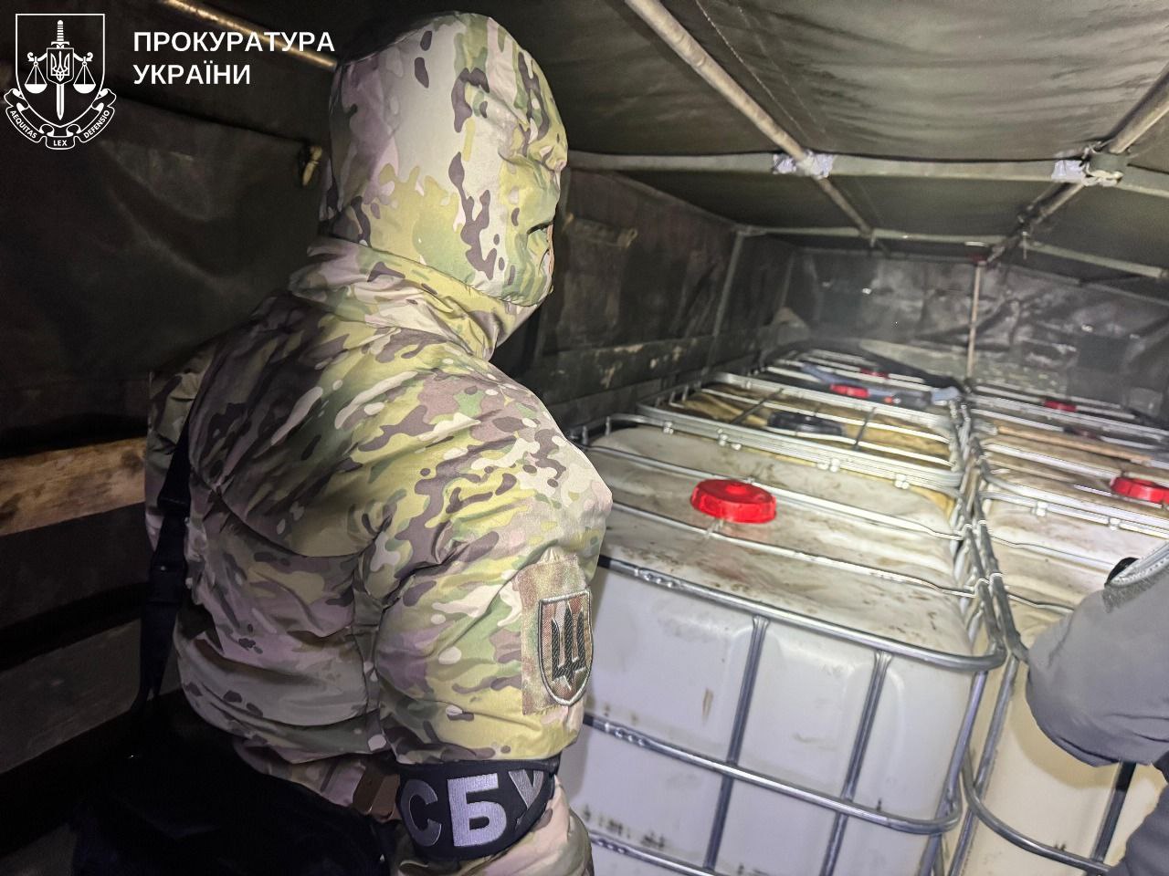 В Харьковской области военные украли из части 24 тонны дизтоплива.