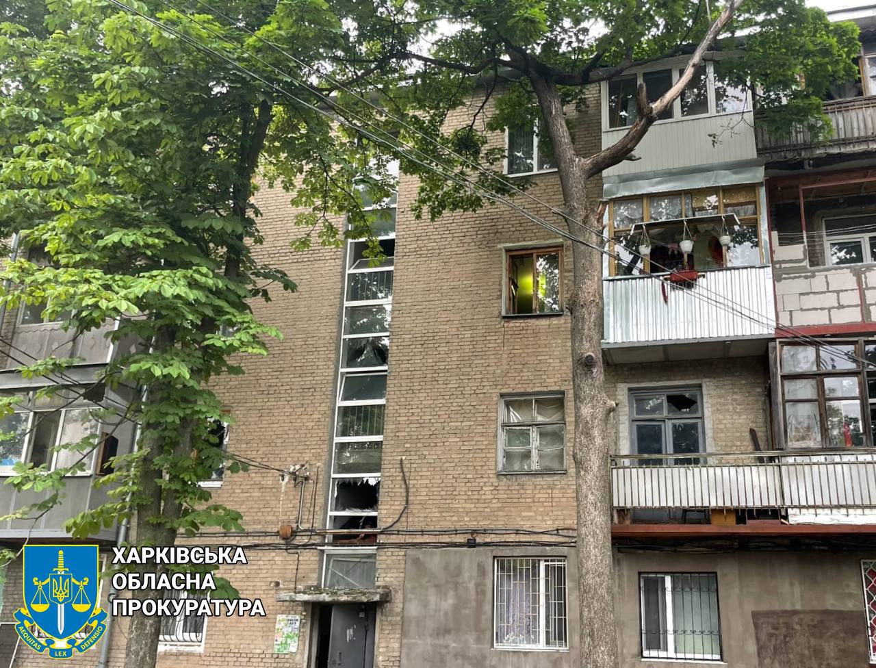 Ночью РФ нанесла ракетный удар по двум районам Харькова: куда "прилетело".