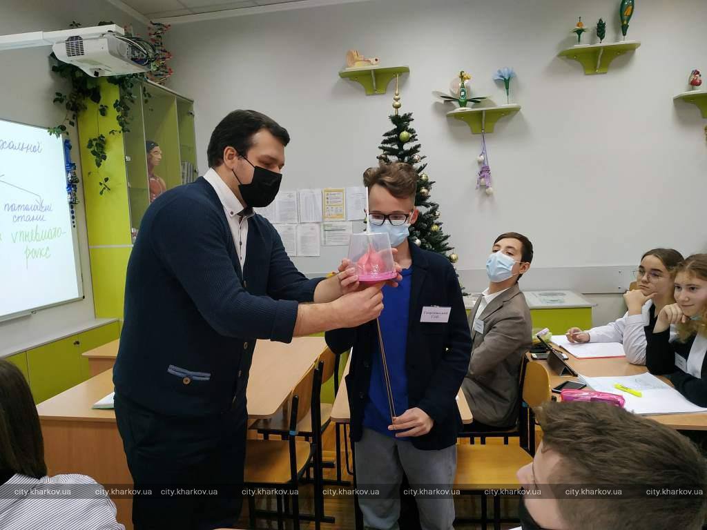 Преподаватель из Харькова стал «Учителем года – 2022» фото 1