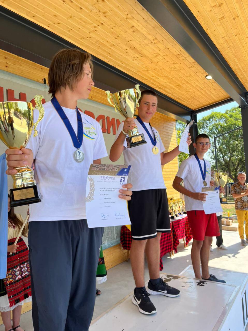 Школьник из Харькова победил на чемпионате мира по авиамодельному спорту.