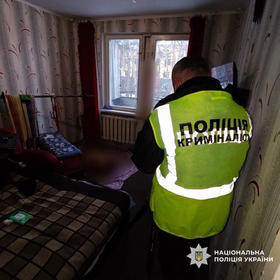 Розчленував тіло та зберігав на балконі: мешканця Чугуєва підозрюють у вбивстві брата-близнюка.