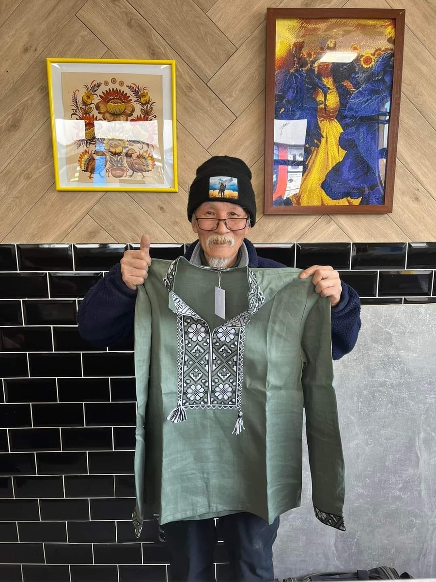 Волонтер із Японії у Харкові відкрив безкоштовне кафе.