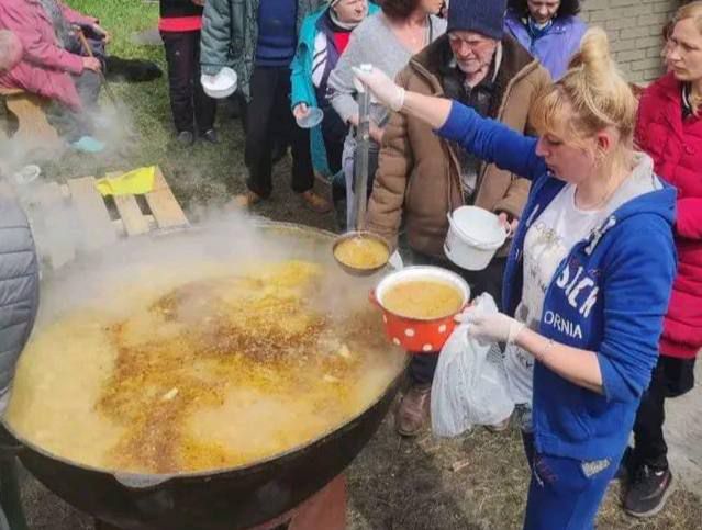 Первой жертвой оказалась 30-летняя помощница Сардора Виктория.