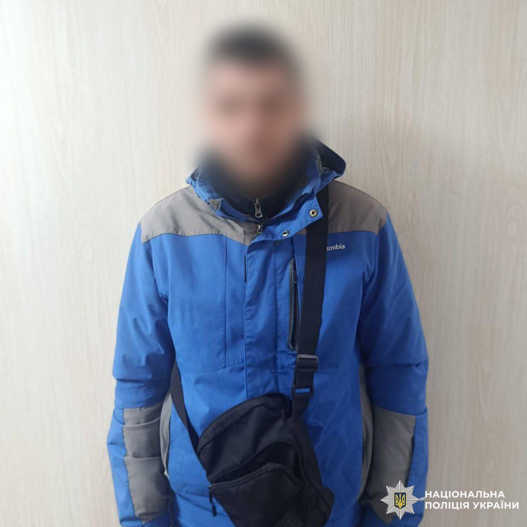 На Салтовке ограбили обменный пункт: грабитель задержан.