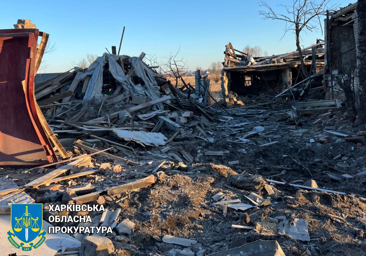 Трое пострадавших, среди них ребенок: пПрокуратура показала последствия обстрела КАБами Золочева.