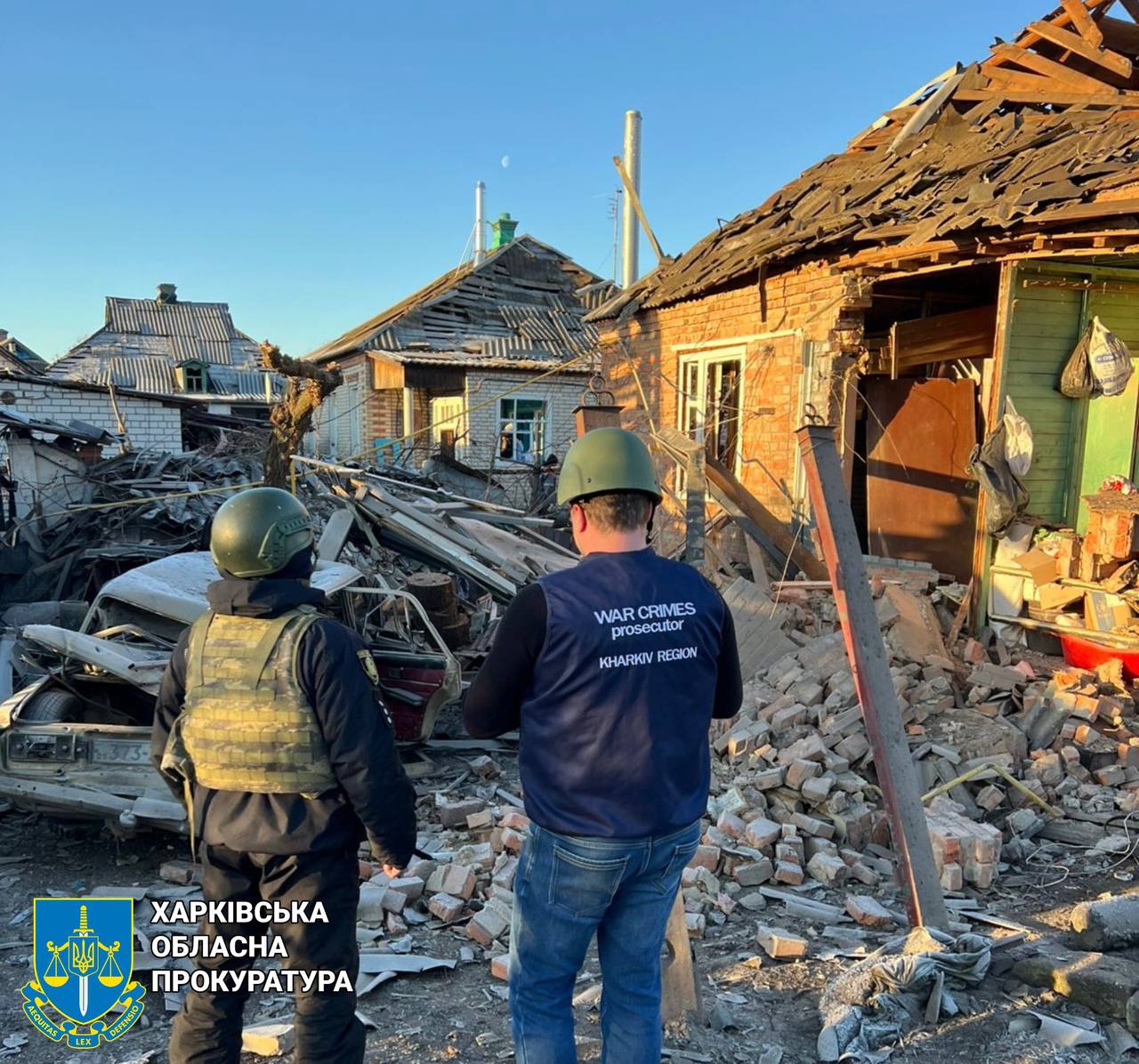 Трое пострадавших, среди них ребенок: пПрокуратура показала последствия обстрела КАБами Золочева.