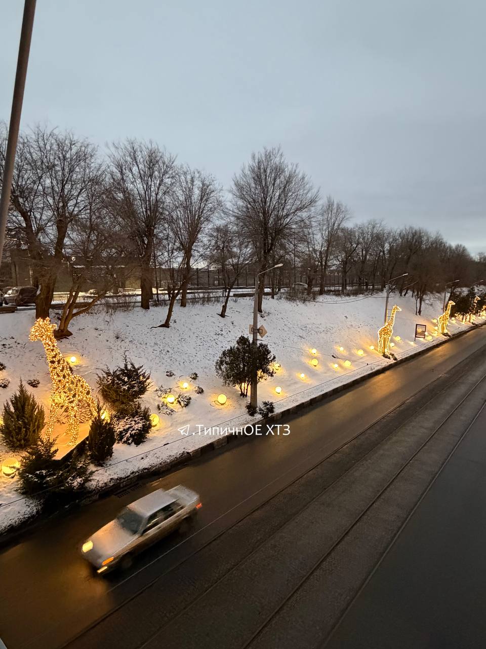 На Клочковском спуске зажглись световые инсталляции (фото, видео) фото 4 3
