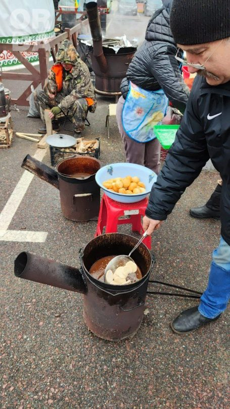 Юрта несокрушимости в Буче - фото: Aidos Kapanov/Twitter