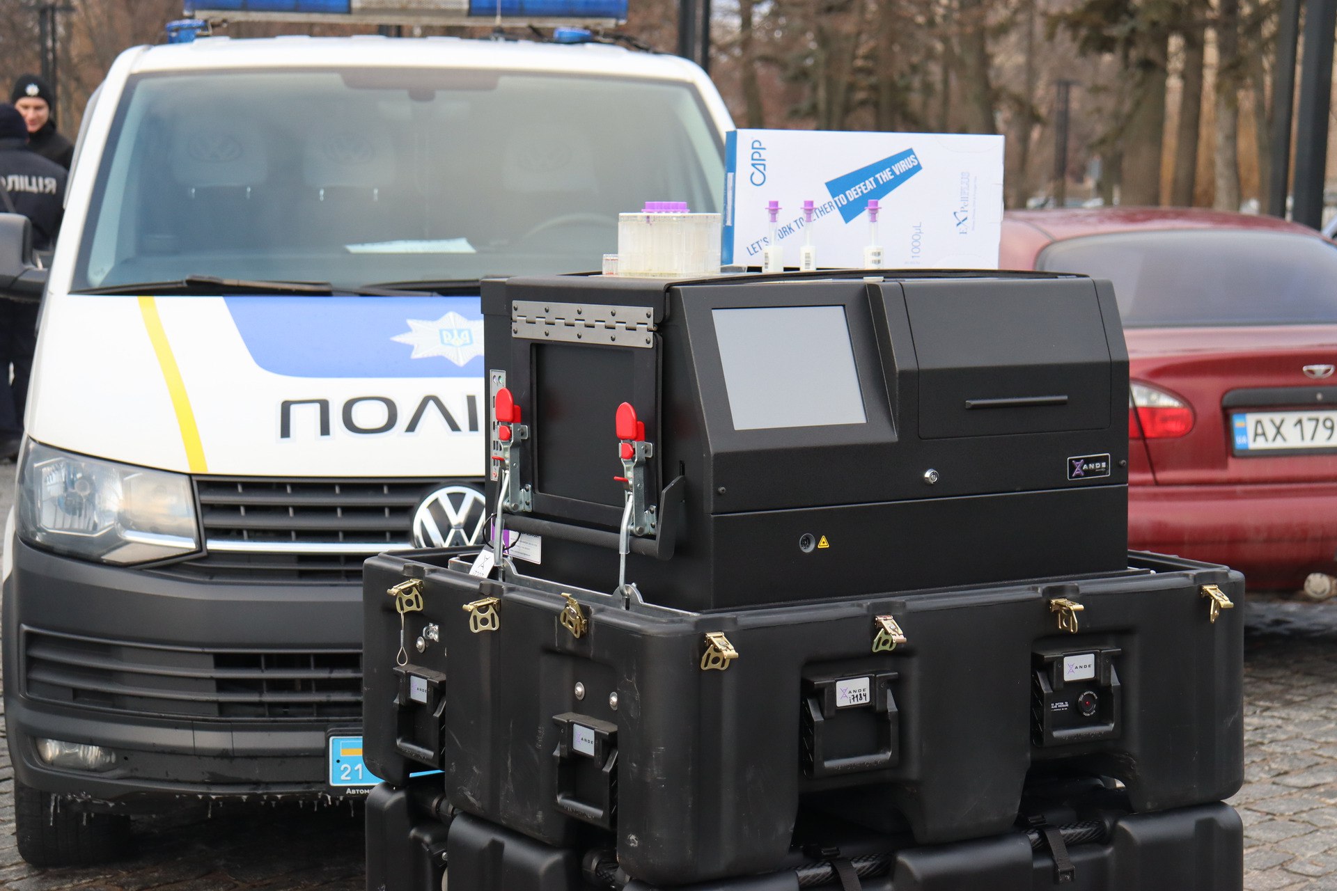 В Харькове правоохранители получили современные ДНК-лаборатории