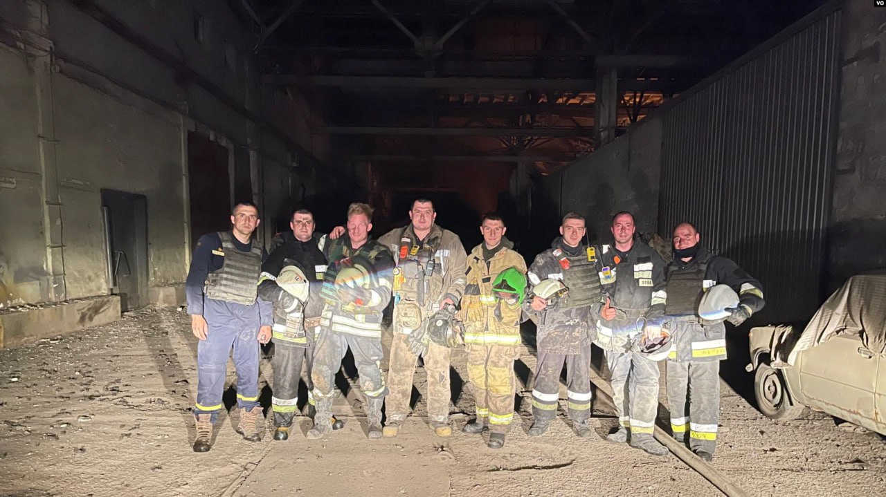 Німецький пожежник допомагає харківським рятувальникам