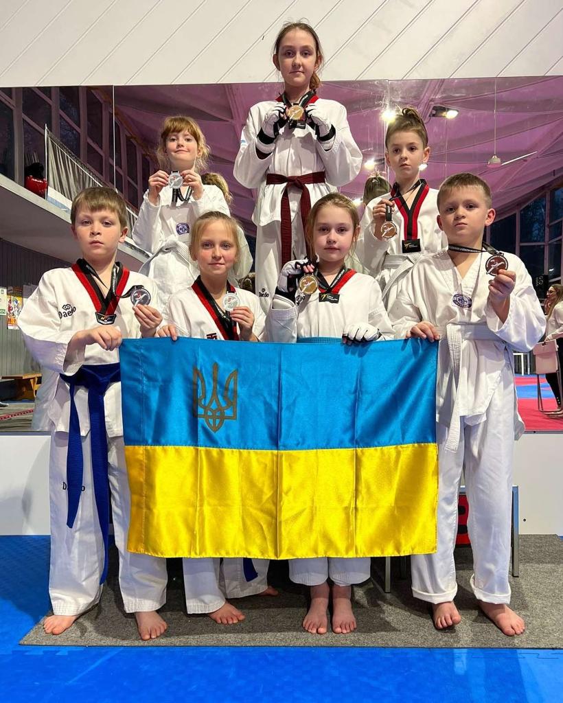 Харківські тхеквондисти вибороли нагороди на міжнародних та національних змаганнях