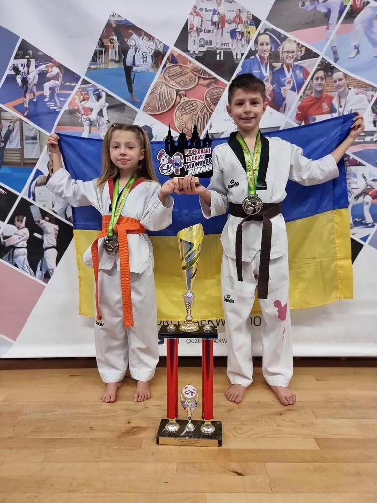 Харківські тхеквондисти вибороли нагороди на міжнародних та національних змаганнях