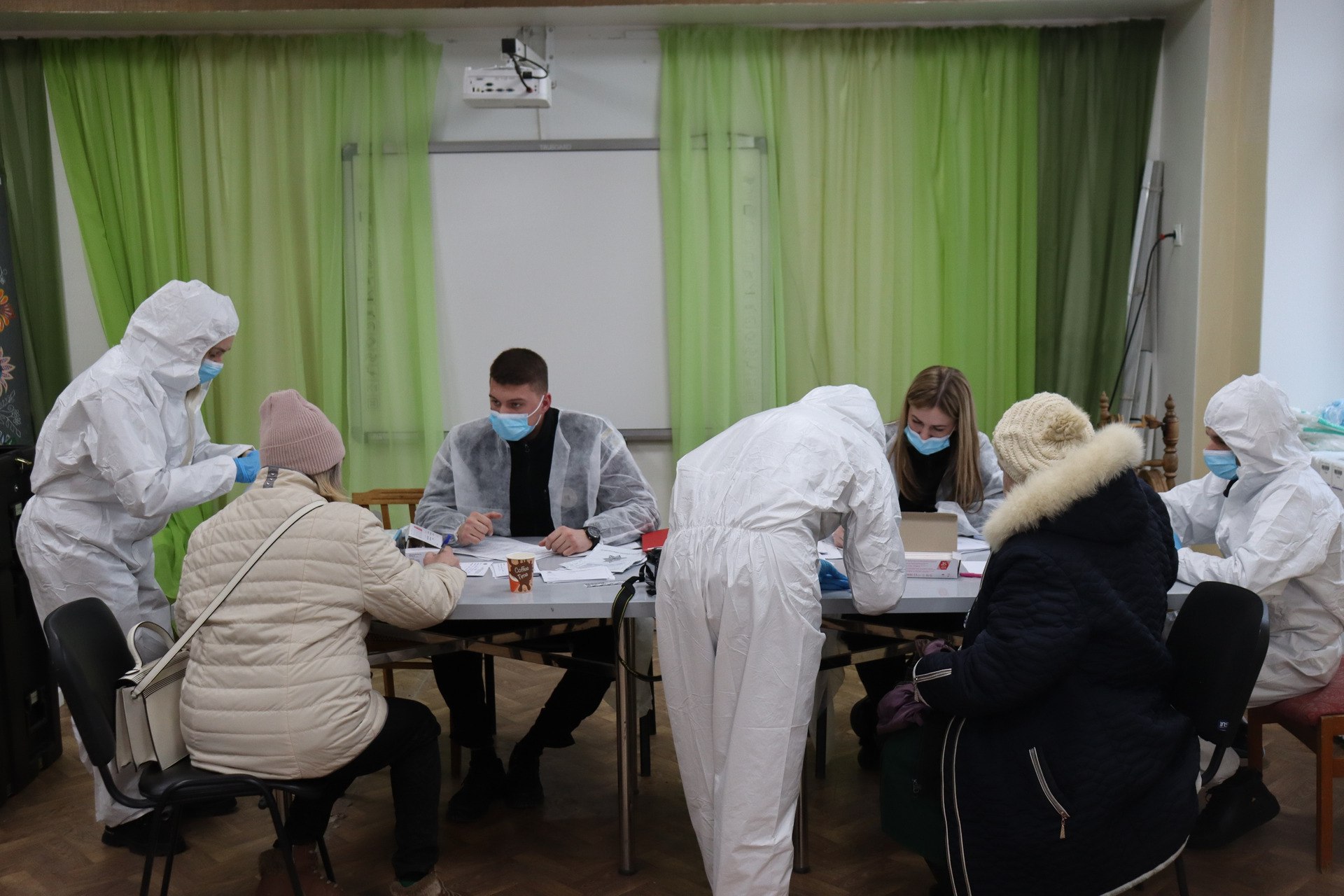 В деокупованому Ізюмі розпочала роботу найсучасніша ДНК-лабораторія