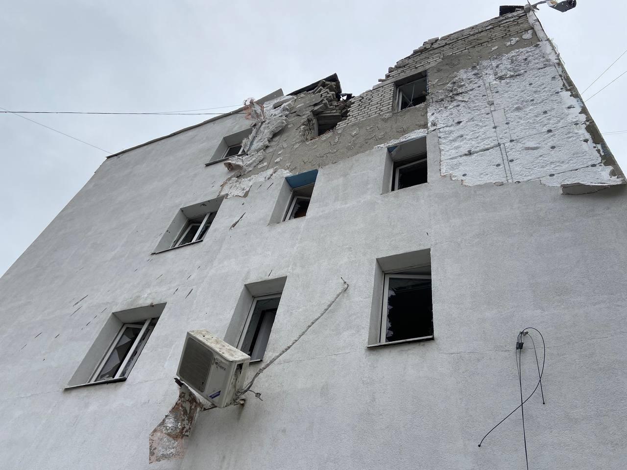 В полиции показали последствия ночных обстрелов Харьковщины