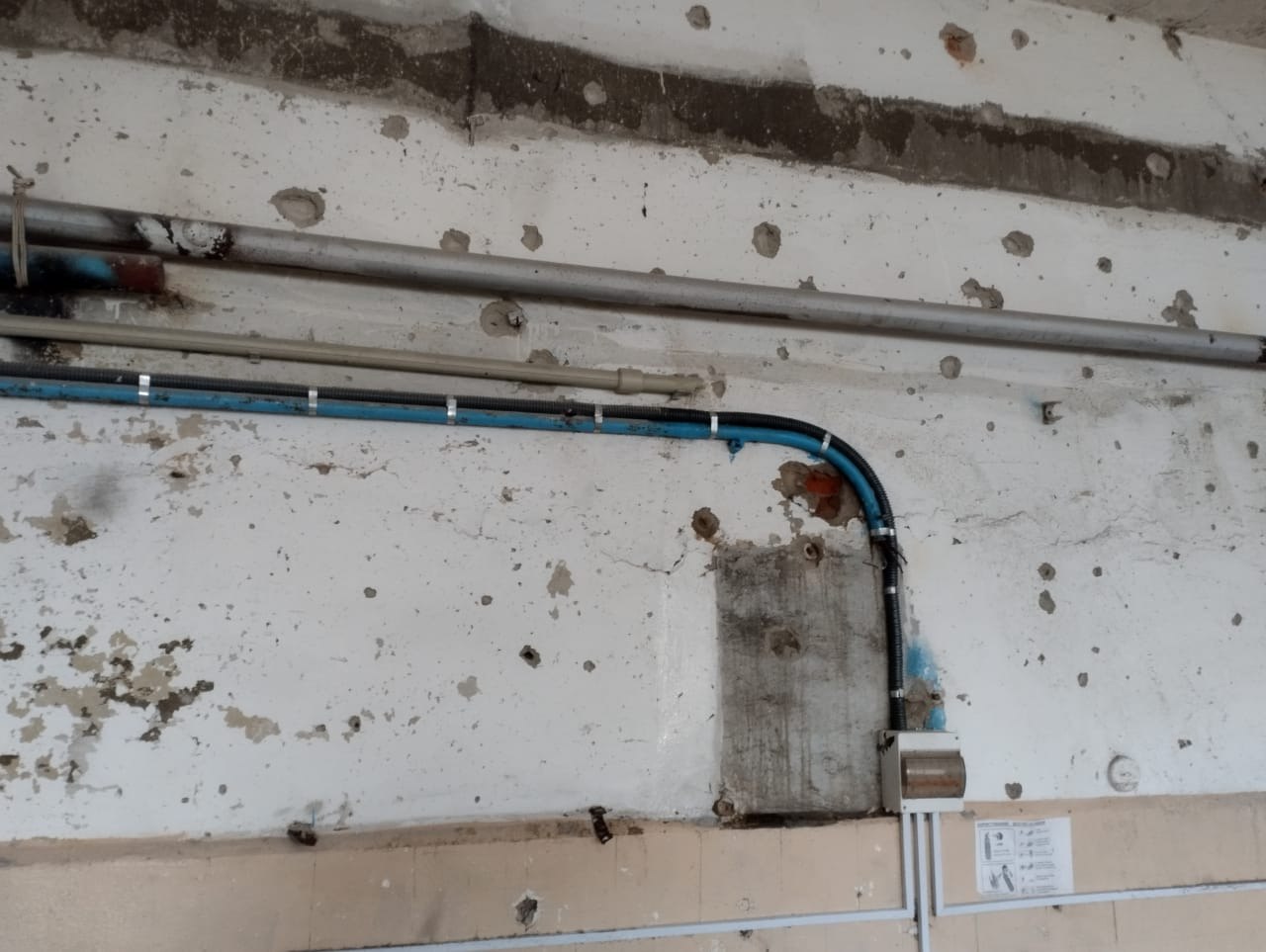 В полиции показали последствия ночных обстрелов Харьковщины