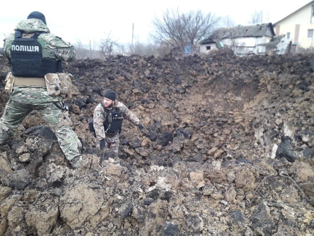В полиции показали последствия российских обстрелов в Харьковской области