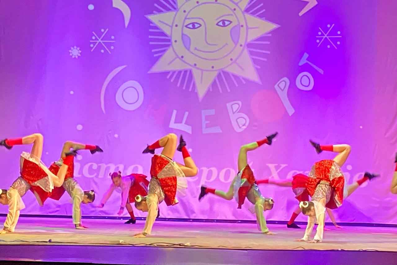 В Харькове проходит рождественский фестиваль детского творчества