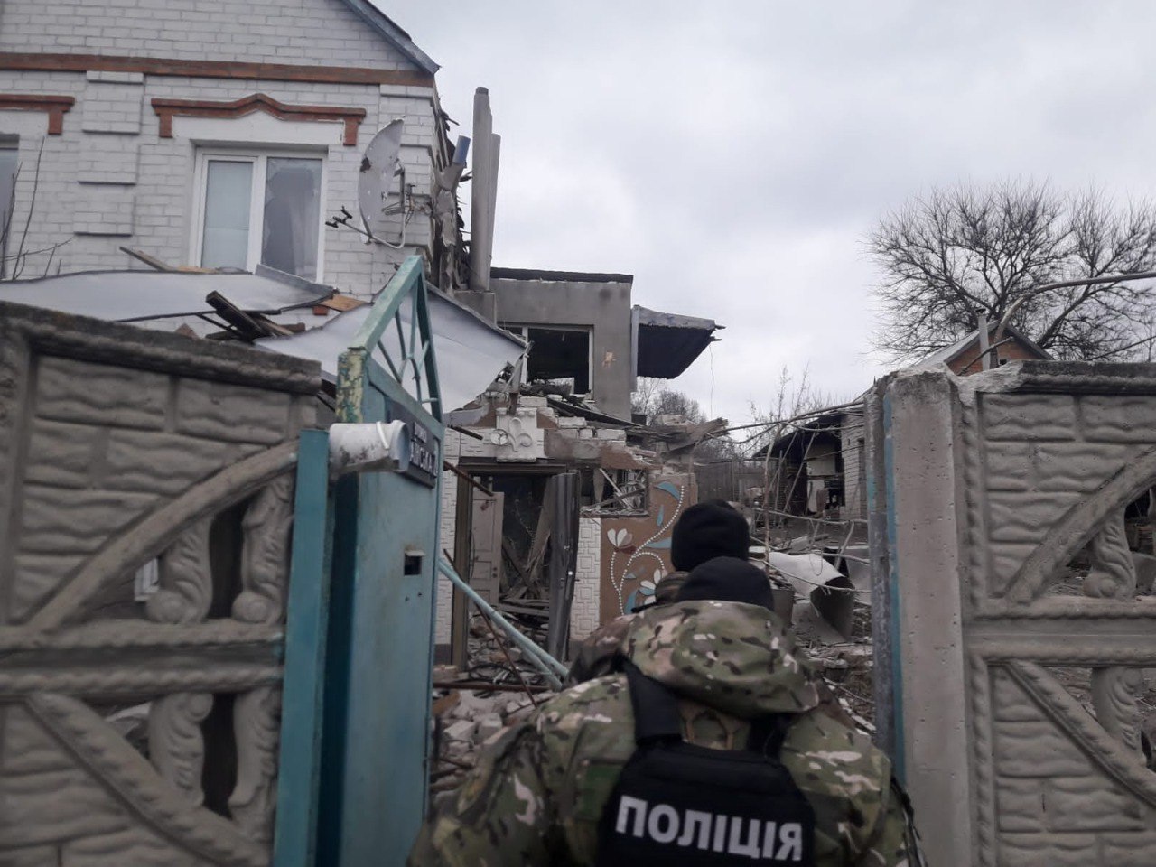 Правоохранители показали последствия вражеских обстрелов в Харьковской области