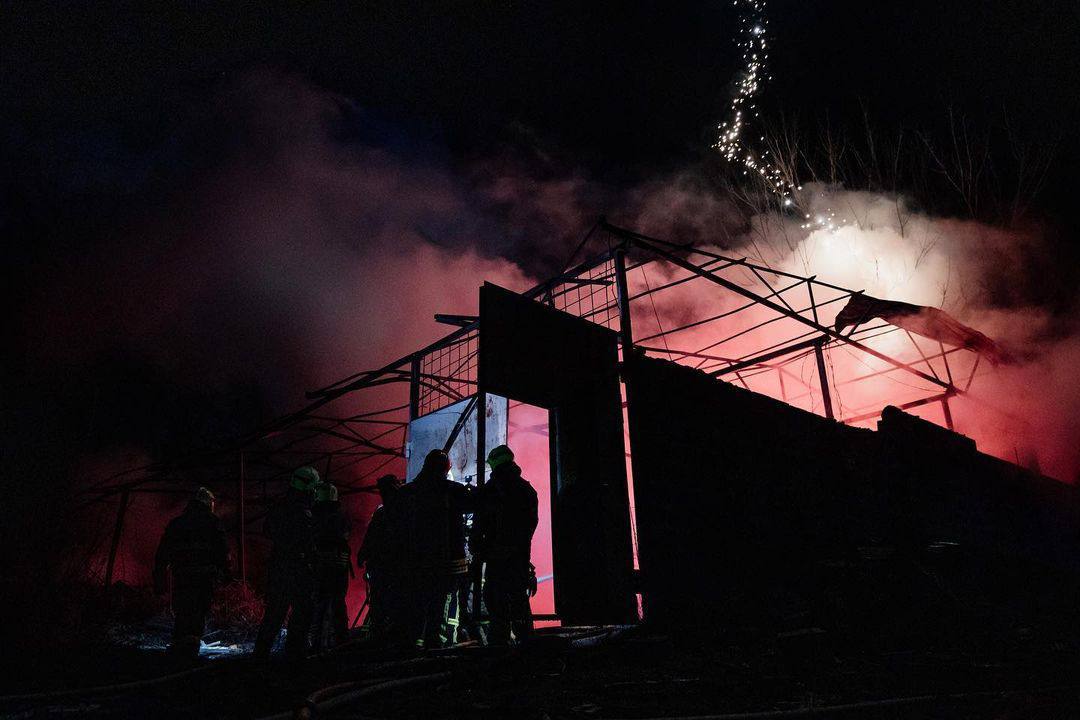 Подрыв склада с пиротехникой: появились фото с места