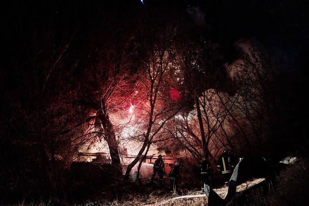 Подрыв склада с пиротехникой: появились фото с места