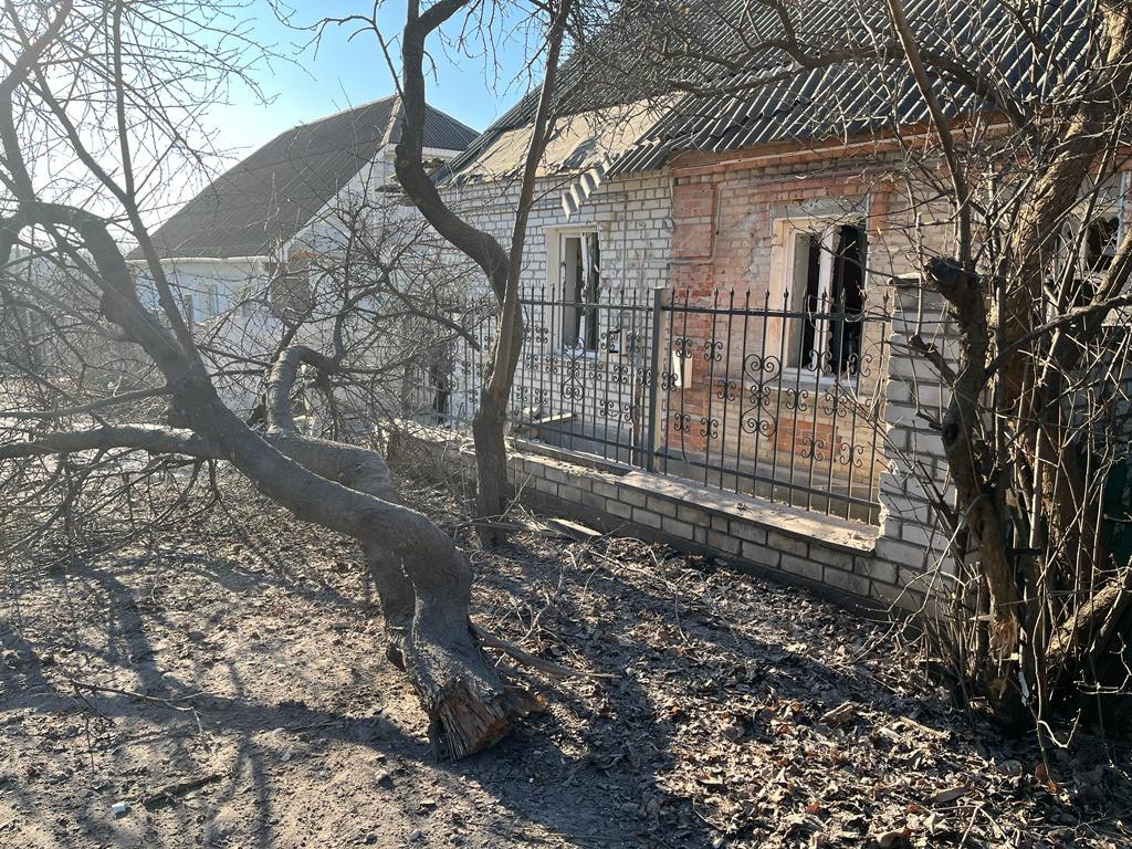 Правоохранители показали последствия вражеских обстрелов.