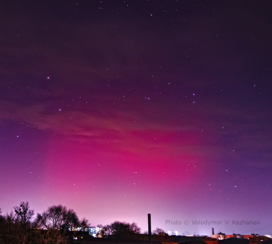 В ночь с 5 на 6 ноября в Украине видели северное сияние.